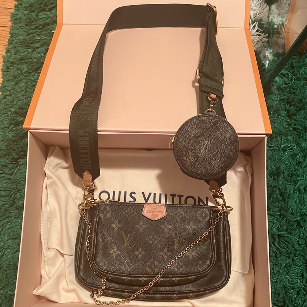 Louis Vuitton Multi Pochette